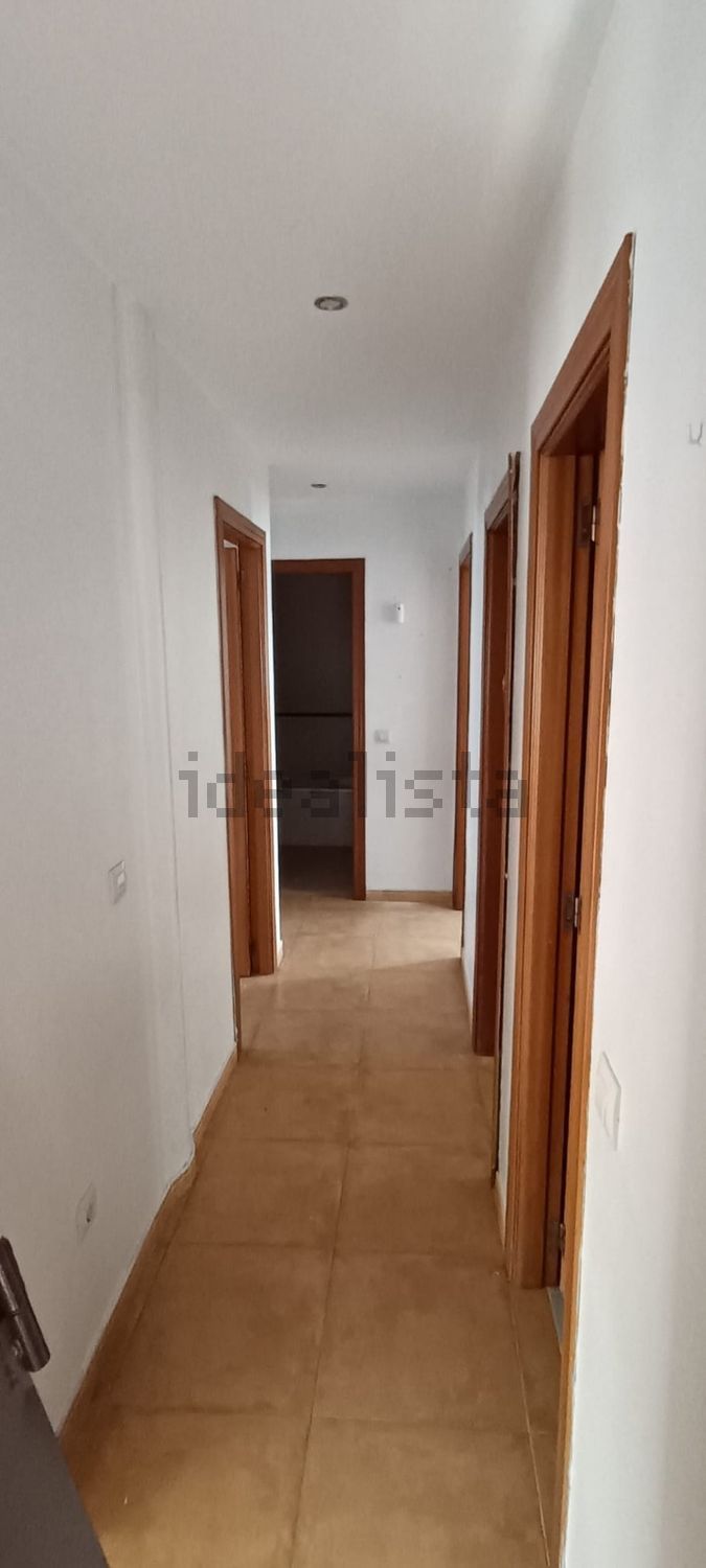 Imagen 09 de Piso en venta en Calle Doctor Severo Ochoa, La Guardia de Jaén