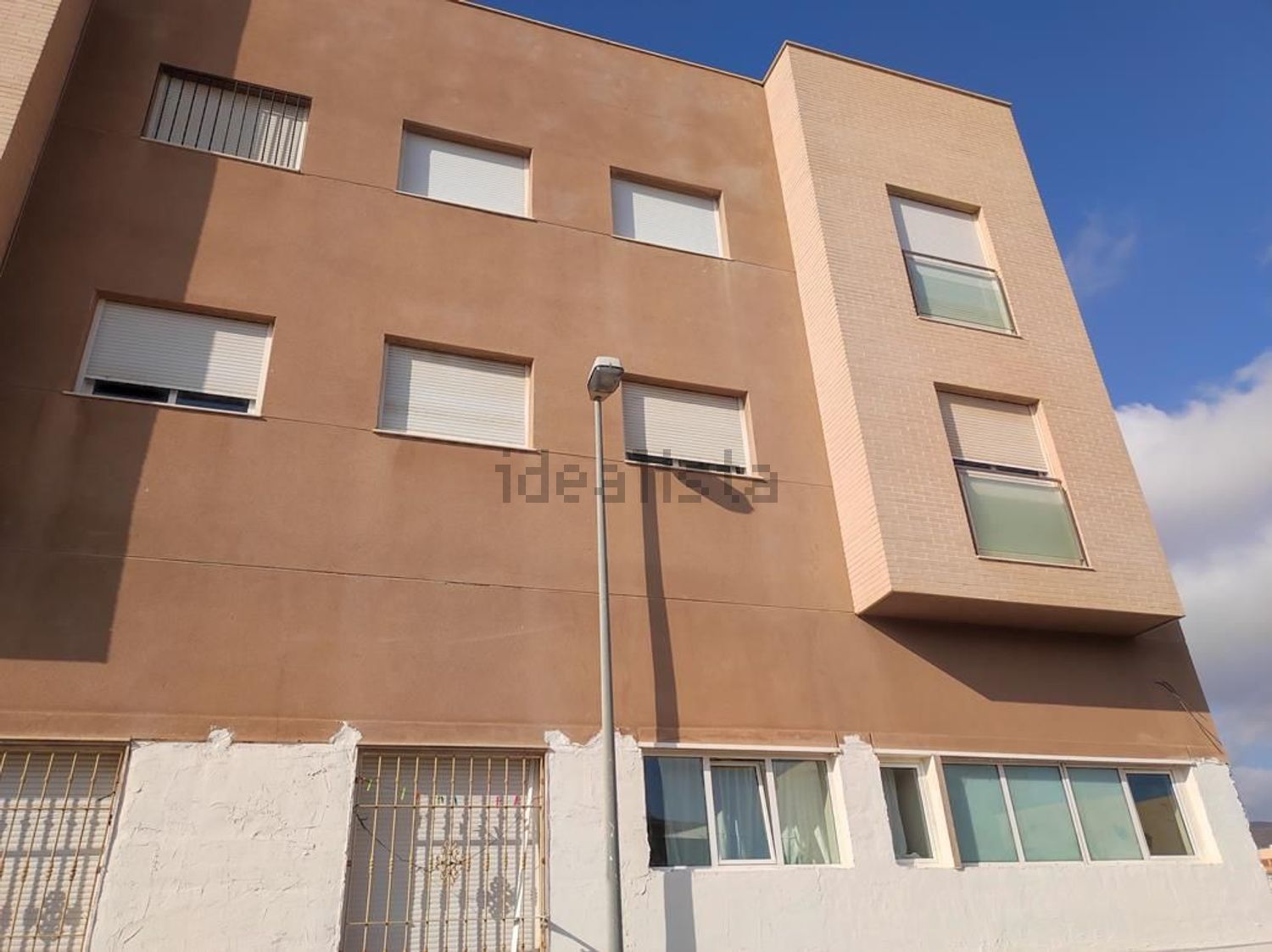 fachada: exterior, solo Add Life · sin fotos de interior: todo Add Life, sin Reforma