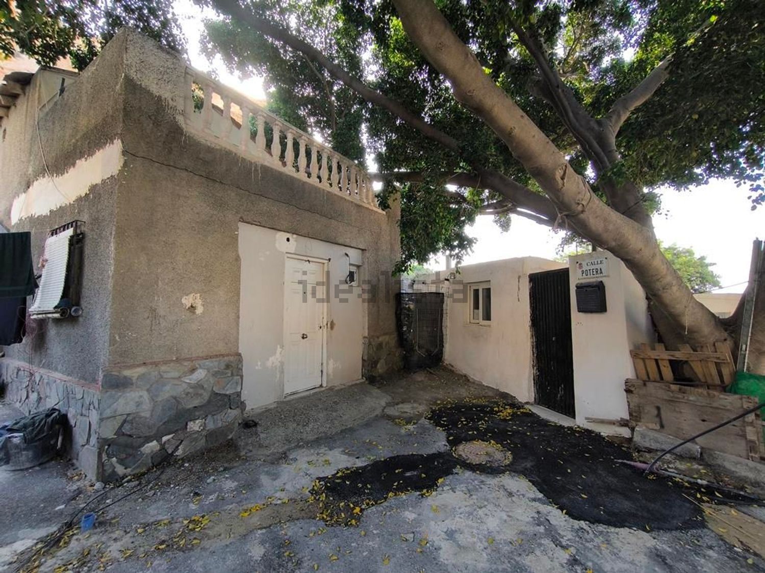 Imagen 18 de Chalet adosado en venta en Calle Potera, La Chanca - Pescadería, Almería